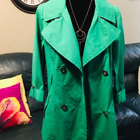 Old Navy Trench 🧥 - Picture 3 of 5